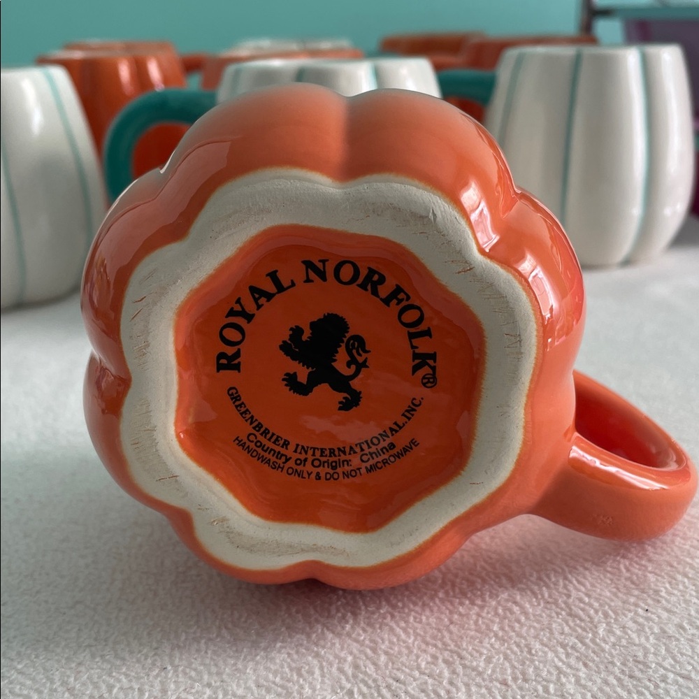 πππ Orange Pumpkin Mug πππ - Picture 7 of 16